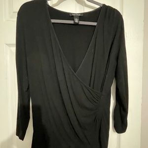 ❤️2 for $15❤️ WHBM  WRAP TOP